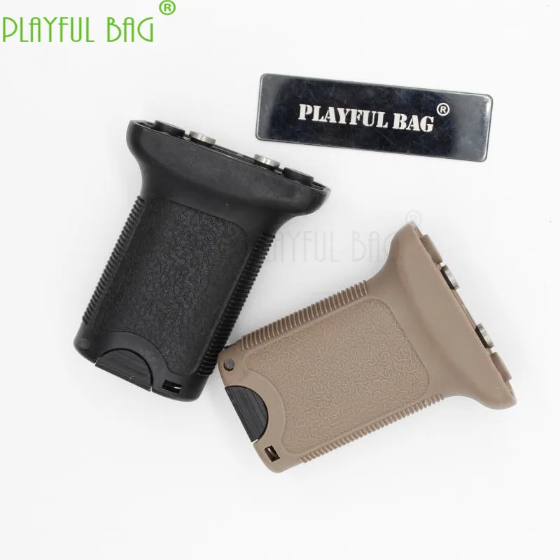 Outdoor enthusiasts water bullet gun accessories TD style keymod nylon tactical front grip MI NS hornet R short slant style LI21
Outdoor enthusiasts water bullet gun accessories TD style keymod nylon tactical front grip MI NS hornet R short slant style LI21