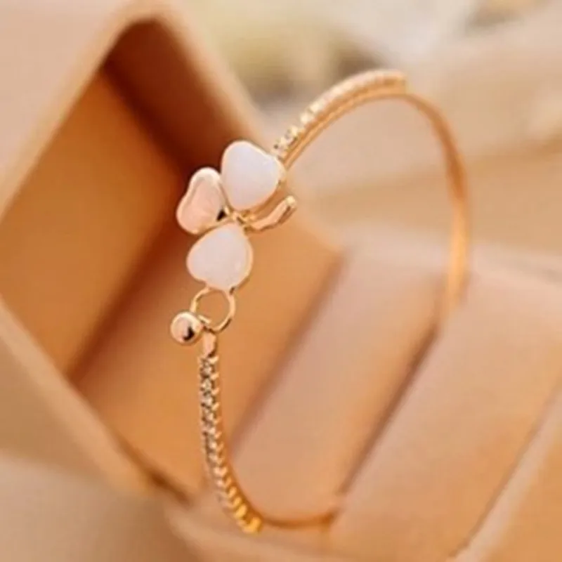 cheap jewelry new design exquisite luxury small sweet wind three leaves clover full opal bangle mix wholesale Free Shipping
cheap jewelry new design exquisite luxury small sweet wind three leaves clover full opal bangle mix wholesale Free Shipping