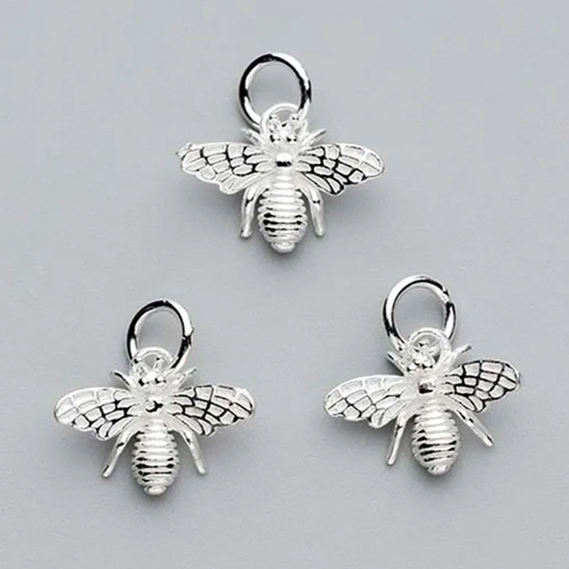 925 Sterling Silver Fashion Design Stereo Bee Charms Fancy Handmade Bracelets Necklace Silver Dangle Pendants DIY Jewelry Making
925 Sterling Silver Fashion Design Stereo Bee Charms Fancy Handmade Bracelets Necklace Silver Dangle Pendants DIY Jewelry Making