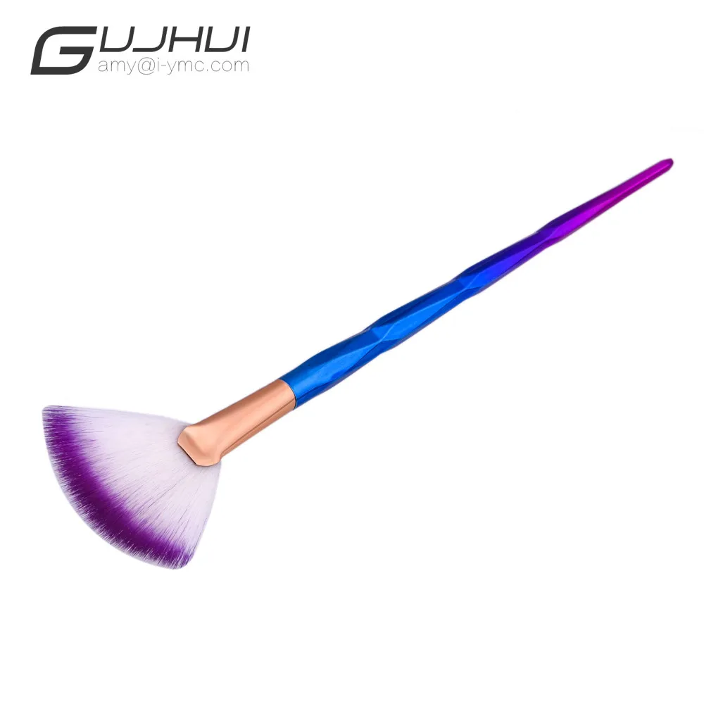 Highlighter Brush New 1Pcs Fan Brush Diamond Portable Makeup Brush Beauty Tools Pincel Para Maquiagem#121
Highlighter Brush New 1Pcs Fan Brush Diamond Portable Makeup Brush Beauty Tools Pincel Para Maquiagem#121