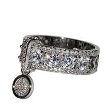 Novo Disco Banhado Anel Lindo Rodada Branco Rhinestone Das Mulheres da Jóia Do Casamento Anel de Noivado Moda Criativa Mão Zircão Jã(China)