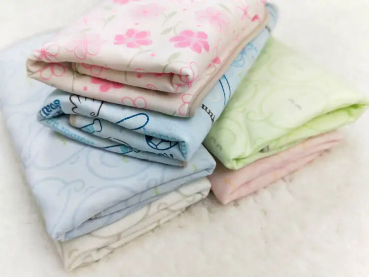 10 pcs Baby Waterproof Sheet changing pad Cartoon Reusable Infant Bedding Nappy Burp Mattress Changing Mat
10 pcs Baby Waterproof Sheet changing pad Cartoon Reusable Infant Bedding Nappy Burp Mattress Changing Mat