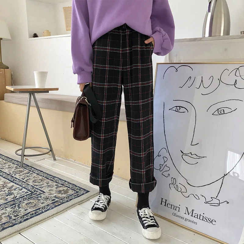2019 Winter Ankle-Length Pants Women Retro Elastic Waist Thick Warm Nine Pants Women Casual Plaid Wide Leg Pants Female Bottoms
2019 Winter Ankle-Length Pants Women Retro Elastic Waist Thick Warm Nine Pants Women Casual Plaid Wide Leg Pants Female Bottoms