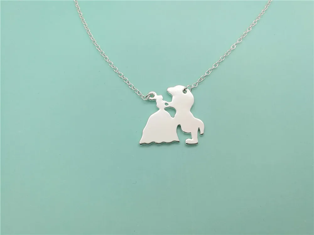 10PCS Beauty and the Beast Necklace Prince and Princess Necklace Movie Fairy Tale Victorian Necklaces for Lover Couples
10PCS Beauty and the Beast Necklace Prince and Princess Necklace Movie Fairy Tale Victorian Necklaces for Lover Couples