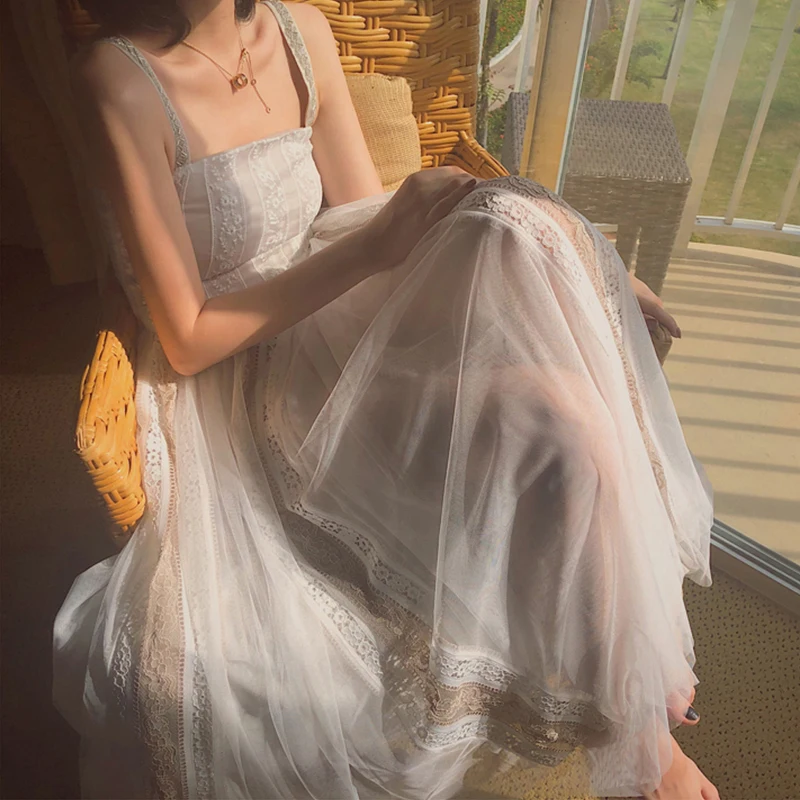 2019 summer new sexy strapless cool wind fairy temperament strap dress long section chic mesh
2019 summer new sexy strapless cool wind fairy temperament strap dress long section chic mesh