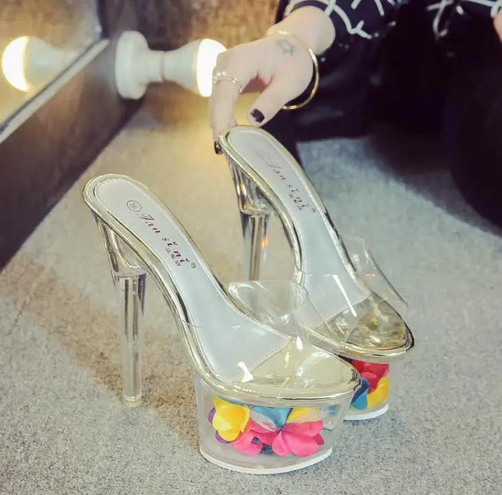 Crystal shoe transparent waterproof table 18/16cm hate sky high ultra-high cool slippers Super stable thick dress night shoes. 
Crystal shoe transparent waterproof table 18/16cm hate sky high ultra-high cool slippers Super stable thick dress night shoes.
