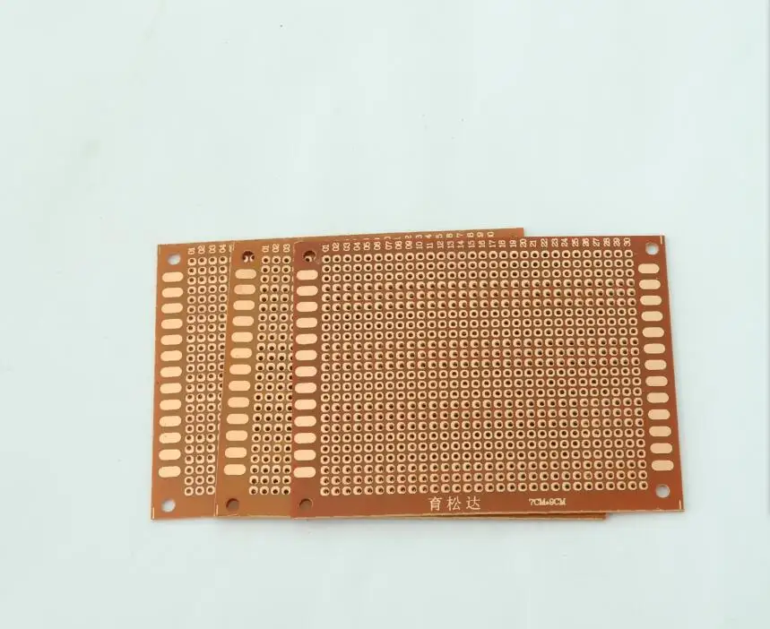 Hot 7X9CM universal circuit board Single-sided hole board PCB electric board thickness 1.2MM70X90diy experiment board brand new
Hot 7X9CM universal circuit board Single-sided hole board PCB electric board thickness 1.2MM70X90diy experiment board brand new
