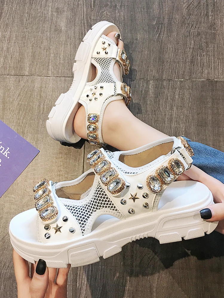 Sports sandals female 2019 summer new rhinestone rivet magic paste platform shoes beach fairy roman shoes platform sandals
Sports sandals female 2019 summer new rhinestone rivet magic paste platform shoes beach fairy roman shoes platform sandals