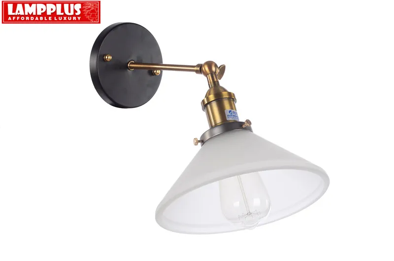 Lampplus Nordic Modern Simple Brass Table lamp Desk lamp with frosted glass lampshade for bedroom living room study hotel room 
Lampplus Nordic Modern Simple Brass Table lamp Desk lamp with frosted glass lampshade for bedroom living room study hotel room