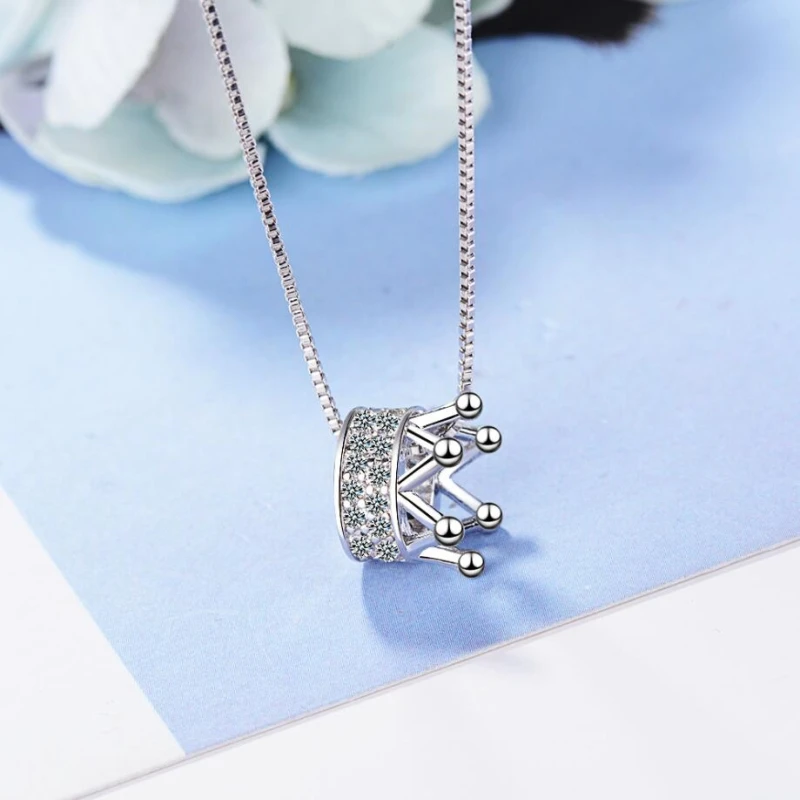 Korean Fresh Crown Fashion Queen Wind 925 Sterling Silver Clavicle Chain Literary Temperament Female Necklace SNE355
Korean Fresh Crown Fashion Queen Wind 925 Sterling Silver Clavicle Chain Literary Temperament Female Necklace SNE355