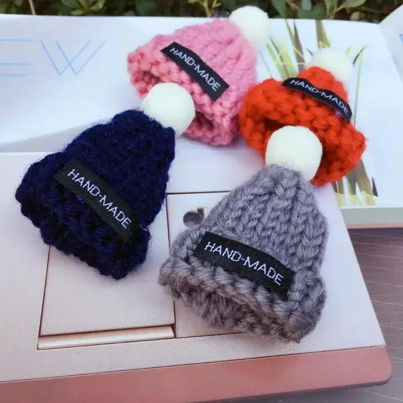 5PC Mini Maomao Ball Knitting Hat DIY Doll Decorative Supplies Phone Case Bag Garment Art Craft Materials Children Hair Ornament
5PC Mini Maomao Ball Knitting Hat DIY Doll Decorative Supplies Phone Case Bag Garment Art Craft Materials Children Hair Ornament