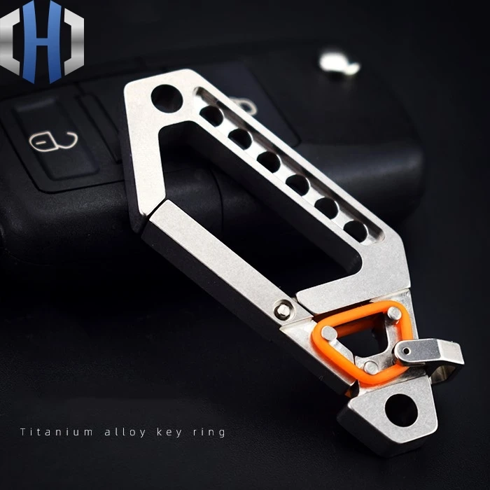 Titanium Car Keychain Birthday Gift Male Friend Car Pendant EDC Waist Hook Carabiners Buckles
Titanium Car Keychain Birthday Gift Male Friend Car Pendant EDC Waist Hook Carabiners Buckles