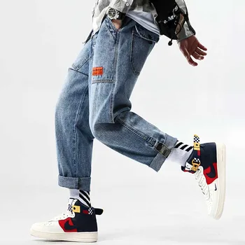Hiphop Straight Jeans Men Harem Denim Pants Plus Size Men Clothes Loose Baggy Streetwear Korean Fashion Denim Trousers
Hiphop Straight Jeans Men Harem Denim Pants Plus Size Men Clothes Loose Baggy Streetwear Korean Fashion Denim Trousers