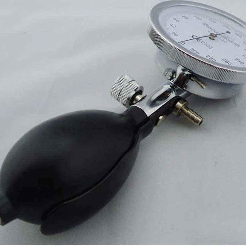 Gauge Meter with Bulb Manual BP Sets for Aneroid Sphygmomanometer Blood Pressure Monitor Accessories
Gauge Meter with Bulb Manual BP Sets for Aneroid Sphygmomanometer Blood Pressure Monitor Accessories