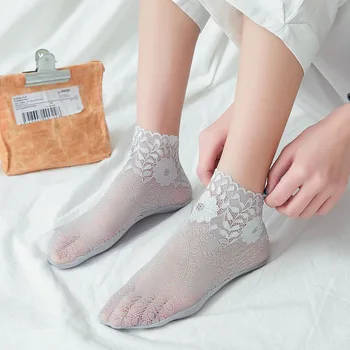 1 Pair Spring Summer Women Socks Girls Lace Breathable Thin Ankle Socks Novelty Lady Fashion Transparent Silk Flower Socks
1 Pair Spring Summer Women Socks Girls Lace Breathable Thin Ankle Socks Novelty Lady Fashion Transparent Silk Flower Socks
