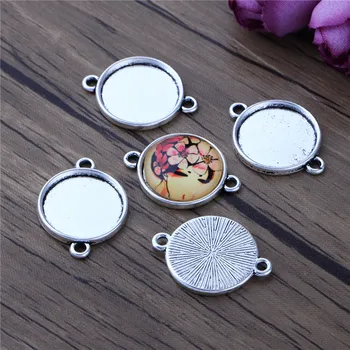 ( Fit 16mm Cabochons ) 15pcs Antique Silver Plated Cameo Settings Cabochon Base Blank Tray Alloy Bezel Bracelet Connector
( Fit 16mm Cabochons ) 15pcs Antique Silver Plated Cameo Settings Cabochon Base Blank Tray Alloy Bezel Bracelet Connector