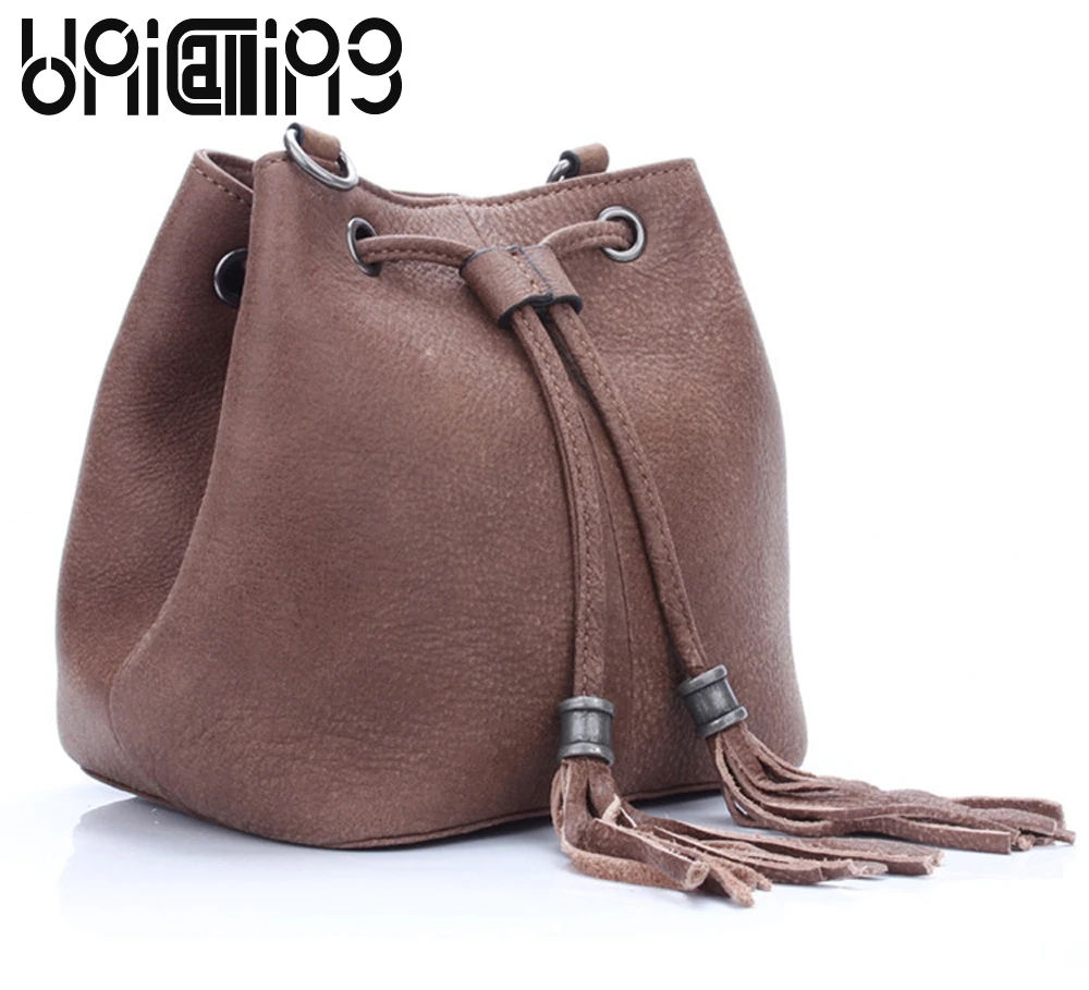 Women leather bucket bag fashion genuine leather drawstring bucket shoulder bag female leather bucket bag women small bag
Women leather bucket bag fashion genuine leather drawstring bucket shoulder bag female leather bucket bag women small bag