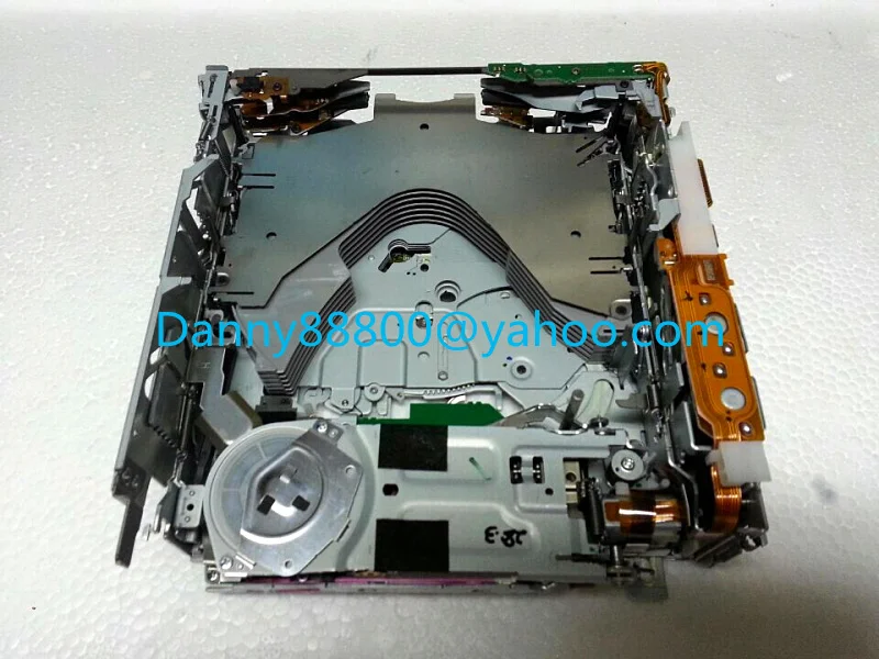 painer 6 CD changer 6-disc mechanism very old style loader deck for Lexus Acuraudio car radio Toyota Furd tuner sounds systems
painer 6 CD changer 6-disc mechanism very old style loader deck for Lexus Acuraudio car radio Toyota Furd tuner sounds systems