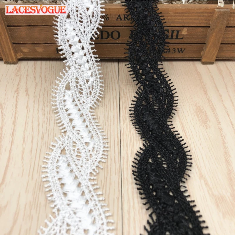 14Yards 4cm White Embroidery Lace Fabric Garment Needlework Sewing Patchwork DIY Handmade Accessories Dress Decoration 686
14Yards 4cm White Embroidery Lace Fabric Garment Needlework Sewing Patchwork DIY Handmade Accessories Dress Decoration 686