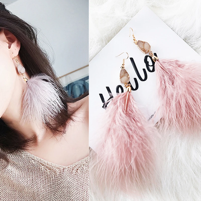 Gifts Fashion Boho Women Temperament Fluffy Feather Dangle Pendant Statement Jewelry Ear Accessories Allergy Free 1Pair
Gifts Fashion Boho Women Temperament Fluffy Feather Dangle Pendant Statement Jewelry Ear Accessories Allergy Free 1Pair