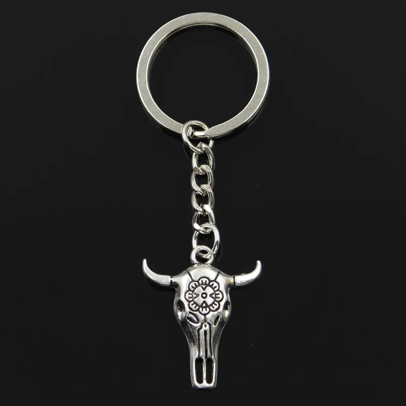 Fashion Keychain 32x26mm skull bull ox star head Pendants DIY Men Jewelry Car Key Chain Ring Holder Souvenir For Gift
Fashion Keychain 32x26mm skull bull ox star head Pendants DIY Men Jewelry Car Key Chain Ring Holder Souvenir For Gift