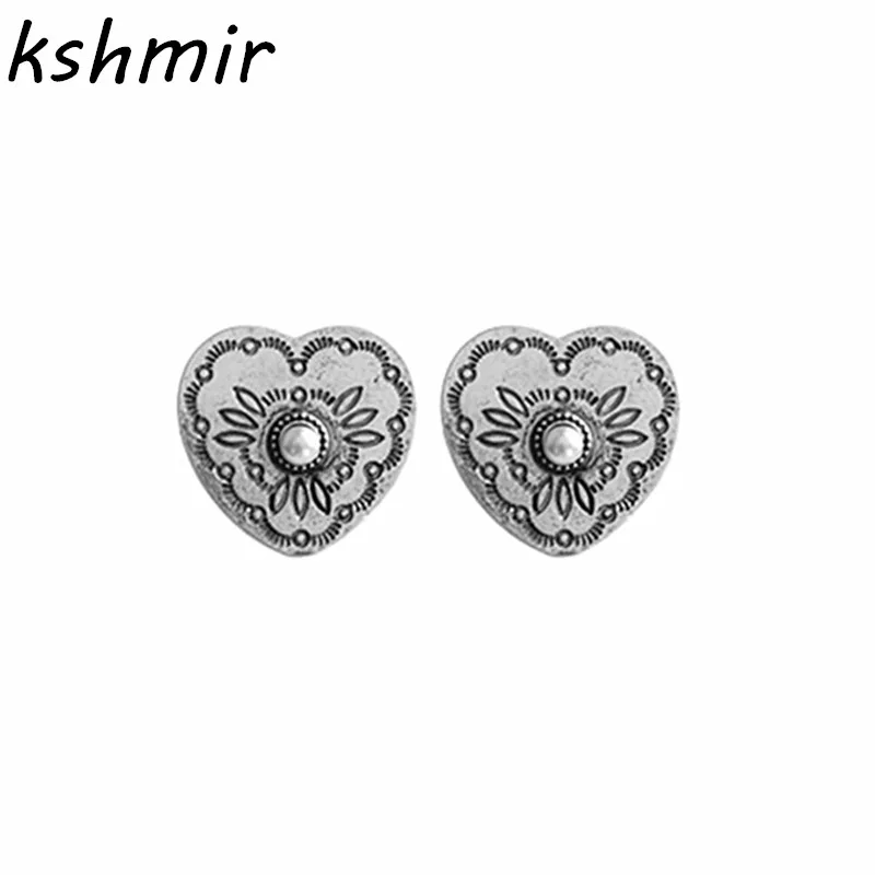 Do old fashion retro heart-shaped anaglyph silver earrings eardrop love hot delicate girl
Do old fashion retro heart-shaped anaglyph silver earrings eardrop love hot delicate girl