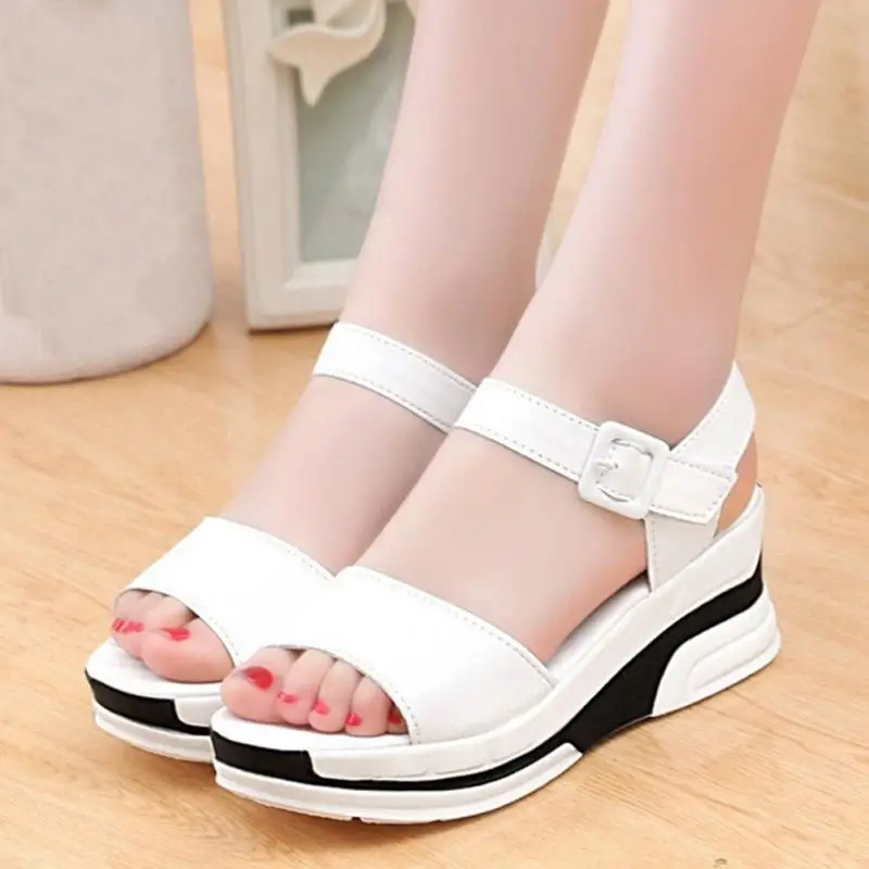 2019 New Fashion Korean style muffin fish head women sandals with platform sandals simple design wedge shoes #926
2019 New Fashion Korean style muffin fish head women sandals with platform sandals simple design wedge shoes #926