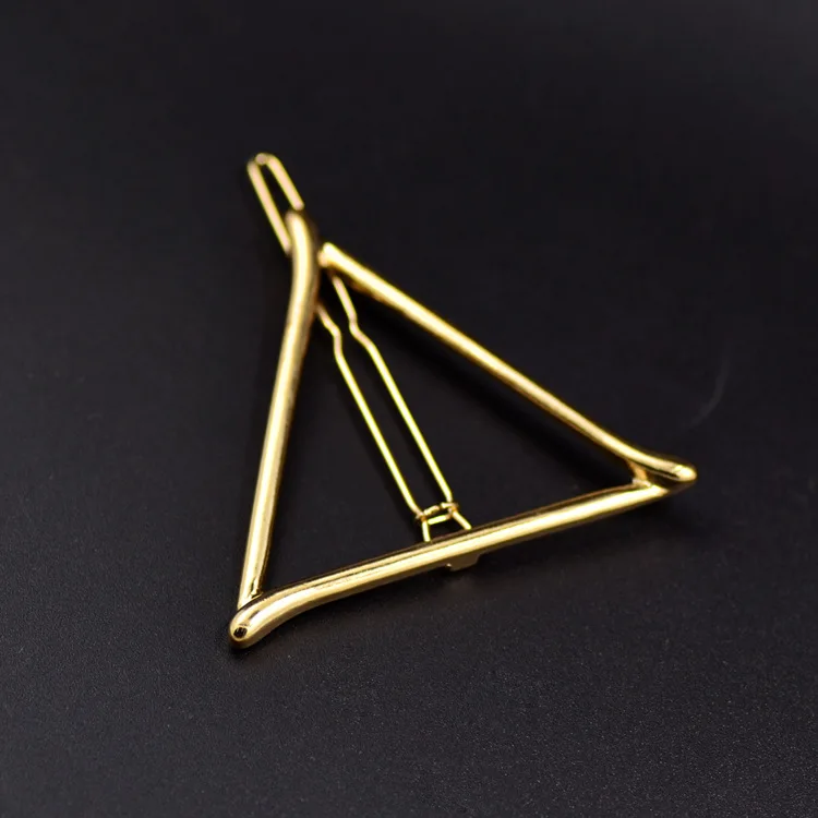 12pcs/lot selling jewelry Simple geometric alloy hairpin a word boundary triangle clip hair clip for female
12pcs/lot selling jewelry Simple geometric alloy hairpin a word boundary triangle clip hair clip for female