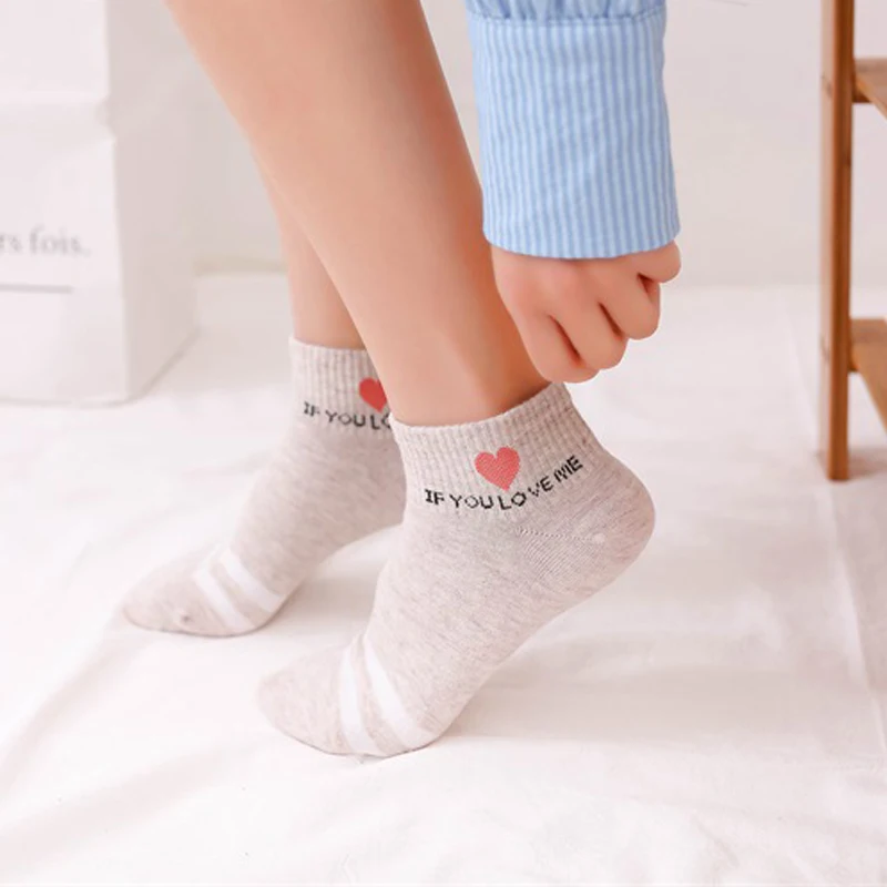 3pairs Women Socks Letter Cute College Wind Simple Basic Funny Female Socks Love Cotton Spring Summer Harajuku Sox Girl Socks
3pairs Women Socks Letter Cute College Wind Simple Basic Funny Female Socks Love Cotton Spring Summer Harajuku Sox Girl Socks