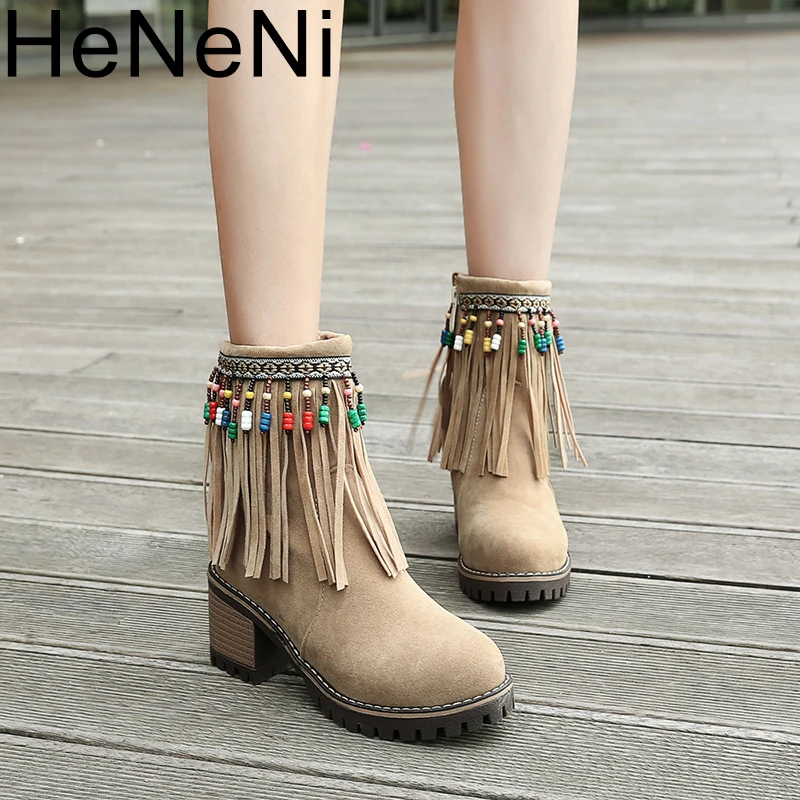 New Fashion Women Ankle Boots Autumn Winter Vintage String Bead Fringe Shoes Woman Outdoor Boot Ladies Footwear Plus size 33-43
New Fashion Women Ankle Boots Autumn Winter Vintage String Bead Fringe Shoes Woman Outdoor Boot Ladies Footwear Plus size 33-43