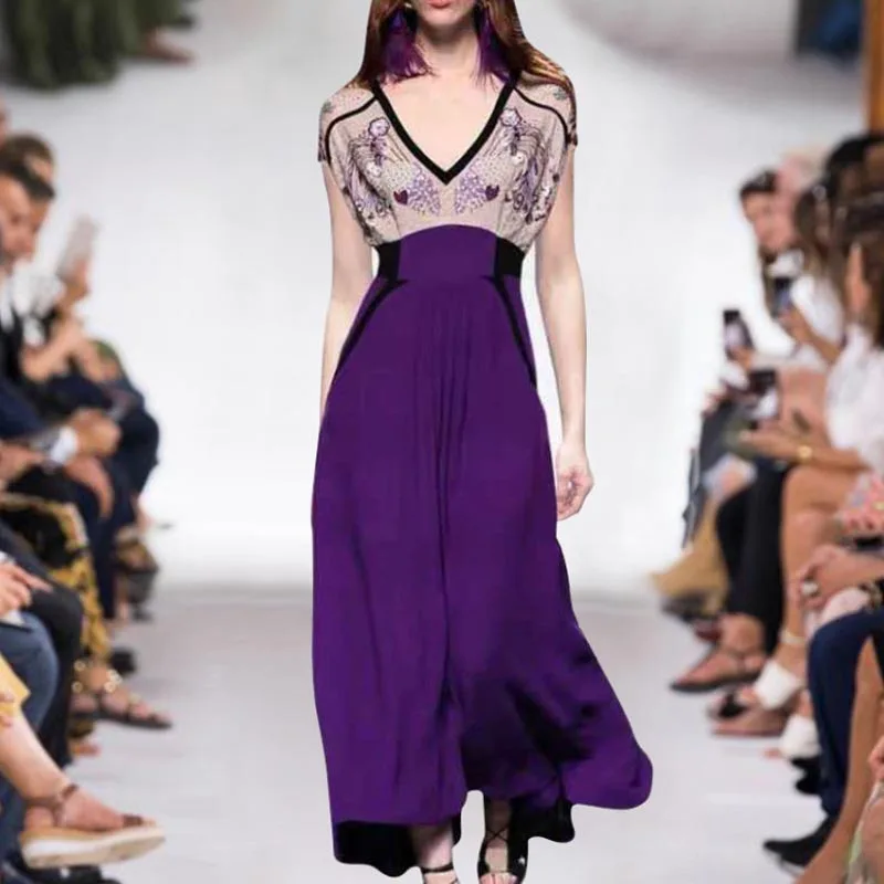 Long Dress Designer High Quality 2019 Summer New Women Fashion Party Casual Sexy Beach Vintage Elegant Chic Print Purple Dresses
Long Dress Designer High Quality 2019 Summer New Women Fashion Party Casual Sexy Beach Vintage Elegant Chic Print Purple Dresses