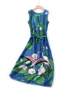 2020 Swan Lotus Pond Moonlight printed mulberry silk dress summer silk vest dress loose waist-length dress simple
2020 Swan Lotus Pond Moonlight printed mulberry silk dress summer silk vest dress loose waist-length dress simple