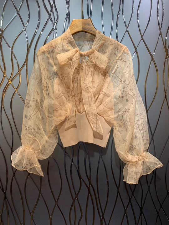 2019 Summer New Female Neckle Knotting Decoration Pure Color Perspective Loose Baitie Top 711
2019 Summer New Female Neckle Knotting Decoration Pure Color Perspective Loose Baitie Top 711