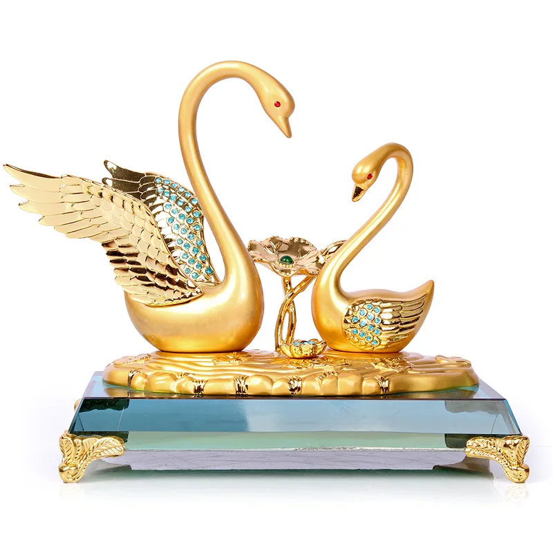 Crystal Swan ornaments crafts creative wedding gift wedding souvenirs utility-grade girlfriends send to friends
Crystal Swan ornaments crafts creative wedding gift wedding souvenirs utility-grade girlfriends send to friends