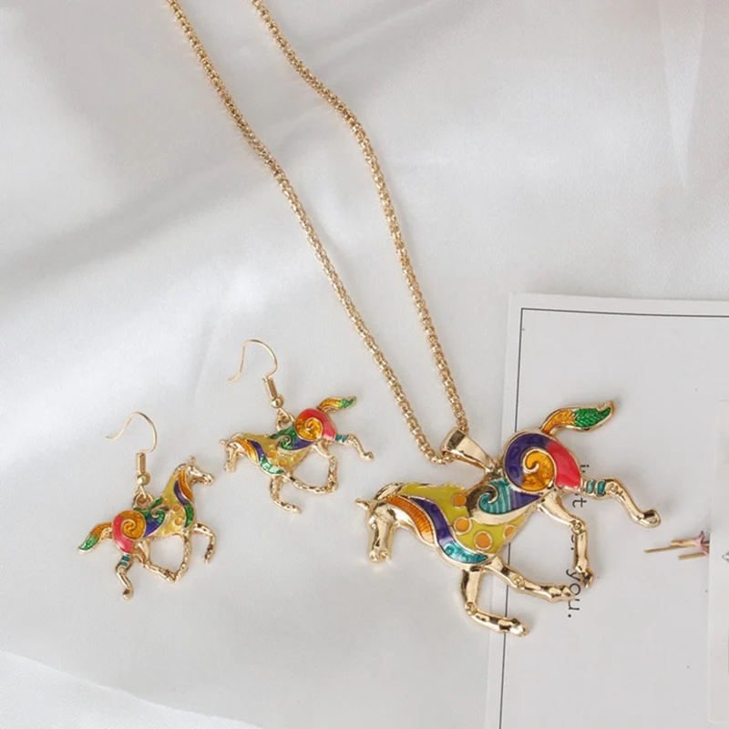 Cute Animal Jewelry Set Fashion Drop Oil Rainbow Horse Set Unicorn Necklace Earings Jewelery Suit For Women Girls
Cute Animal Jewelry Set Fashion Drop Oil Rainbow Horse Set Unicorn Necklace Earings Jewelery Suit For Women Girls