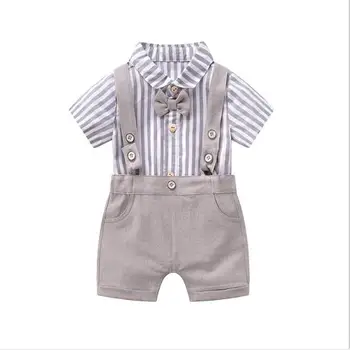 Gentlemen Baby Boys Clothes Boutique Kids Clothing New Summer Toddler Boy Suspenders Bow Tie Striped Romper Overalls Dress Suit
Gentlemen Baby Boys Clothes Boutique Kids Clothing New Summer Toddler Boy Suspenders Bow Tie Striped Romper Overalls Dress Suit