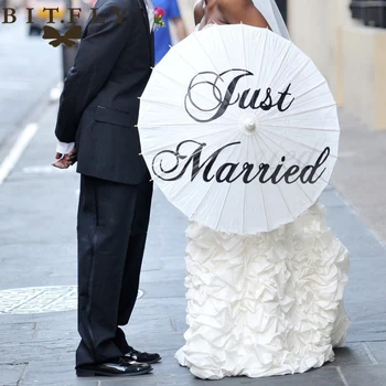 84cm romantic Just Married Painted Paper Parasol for Wedding Photographs Wedding Decoration chinese Paper Umbrella white
84cm romantic Just Married Painted Paper Parasol for Wedding Photographs Wedding Decoration chinese Paper Umbrella white
