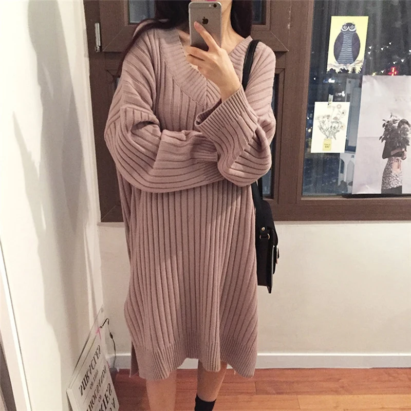 Winter new long sleeved women thicken solid color v collar open fork leisure loose knitted long sweater for girls
Winter new long sleeved women thicken solid color v collar open fork leisure loose knitted long sweater for girls