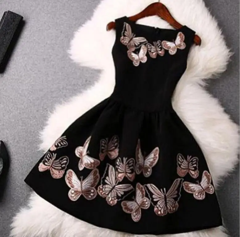 New Arrival 2018 Spring and Summer Style Women's Dresses Fashion Butterfly Print Round Neck Summer Sleeveless Big Swing Dress
New Arrival 2018 Spring and Summer Style Women's Dresses Fashion Butterfly Print Round Neck Summer Sleeveless Big Swing Dress