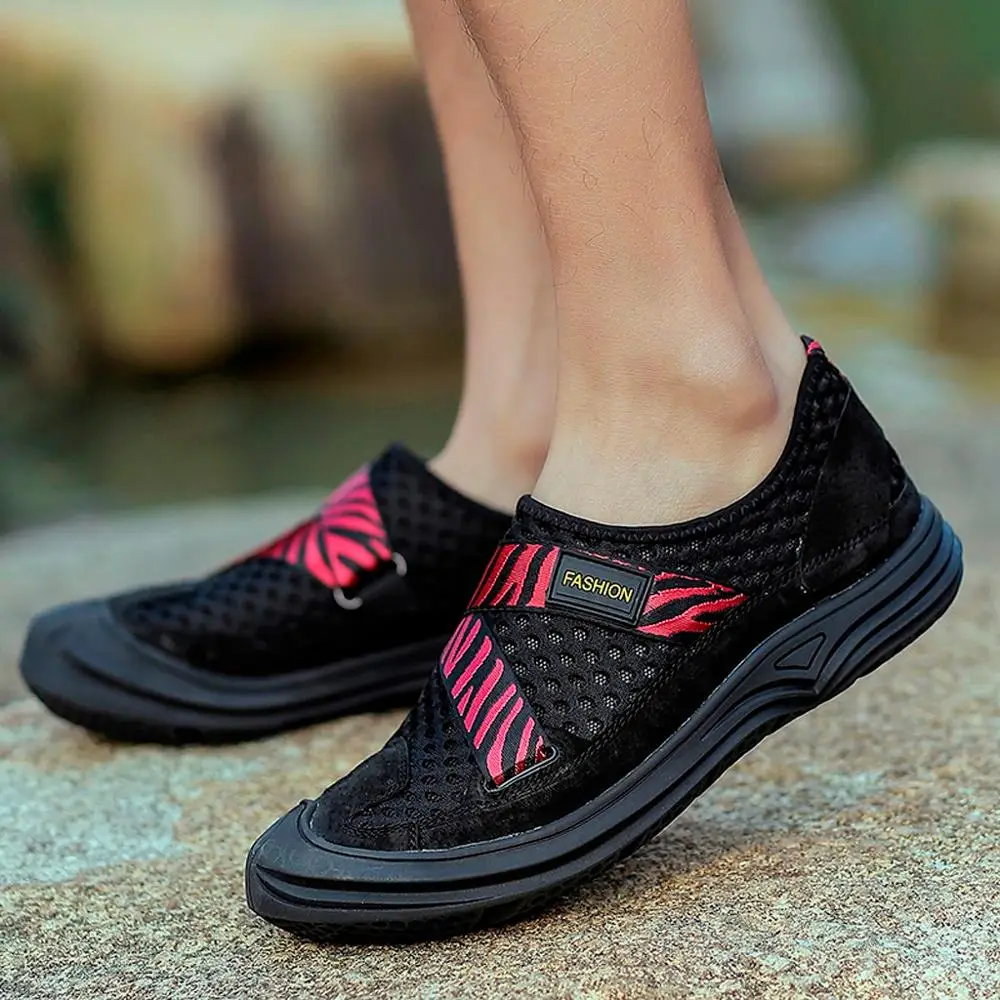 2019 Summer Men Outdoor Casual Shoes Mesh Fashion Walking Shoes Male Non-slip Sports Shoes Outdoor Round Toe Mesh Sneaker
2019 Summer Men Outdoor Casual Shoes Mesh Fashion Walking Shoes Male Non-slip Sports Shoes Outdoor Round Toe Mesh Sneaker