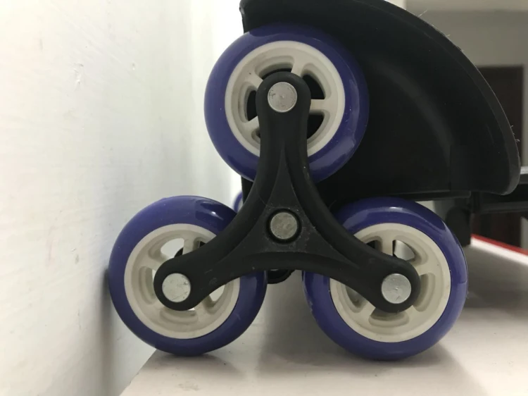 159773875125414012