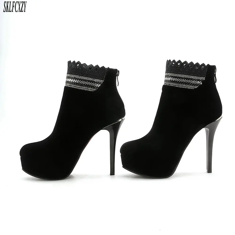 SKLFCXZY size34-43 New autumn and winter warm short boots of soft suede woman boots of 12 cm high fashion shoes women
SKLFCXZY size34-43 New autumn and winter warm short boots of soft suede woman boots of 12 cm high fashion shoes women