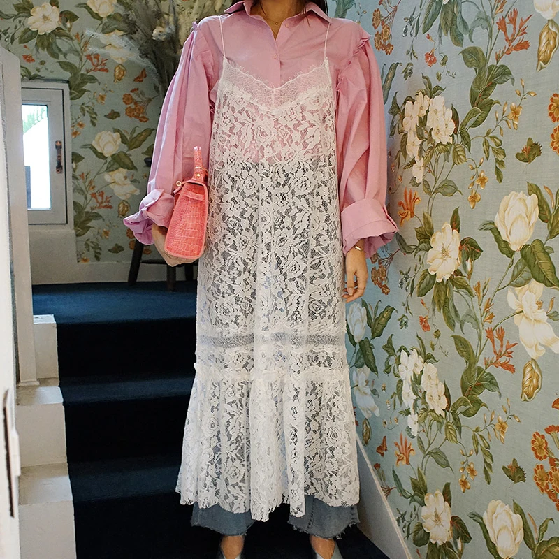 LANMREM 2019 New Perspective Sleeveless Dresses V-neck Lace Sling Ruffled Hook Flower Hollow Translucent Women Summer QG051
LANMREM 2019 New Perspective Sleeveless Dresses V-neck Lace Sling Ruffled Hook Flower Hollow Translucent Women Summer QG051