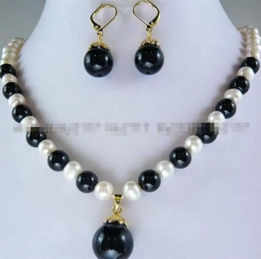 Hot selling free shipping*****charming! 7-8MM White Pearl &Black Necklace Earring Set 18"
Hot selling free shipping*****charming! 7-8MM White Pearl &Black Necklace Earring Set 18"