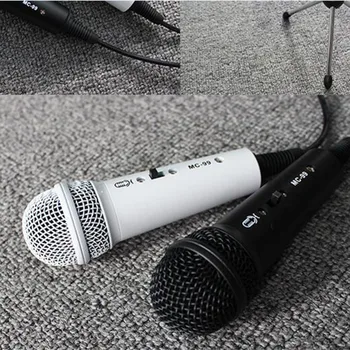 Professional Wired Dynamic Vocal Microphone Mini Portable microfone condensador for IOS Andriod System for Tablet/Desktop/Laptop
Professional Wired Dynamic Vocal Microphone Mini Portable microfone condensador for IOS Andriod System for Tablet/Desktop/Laptop