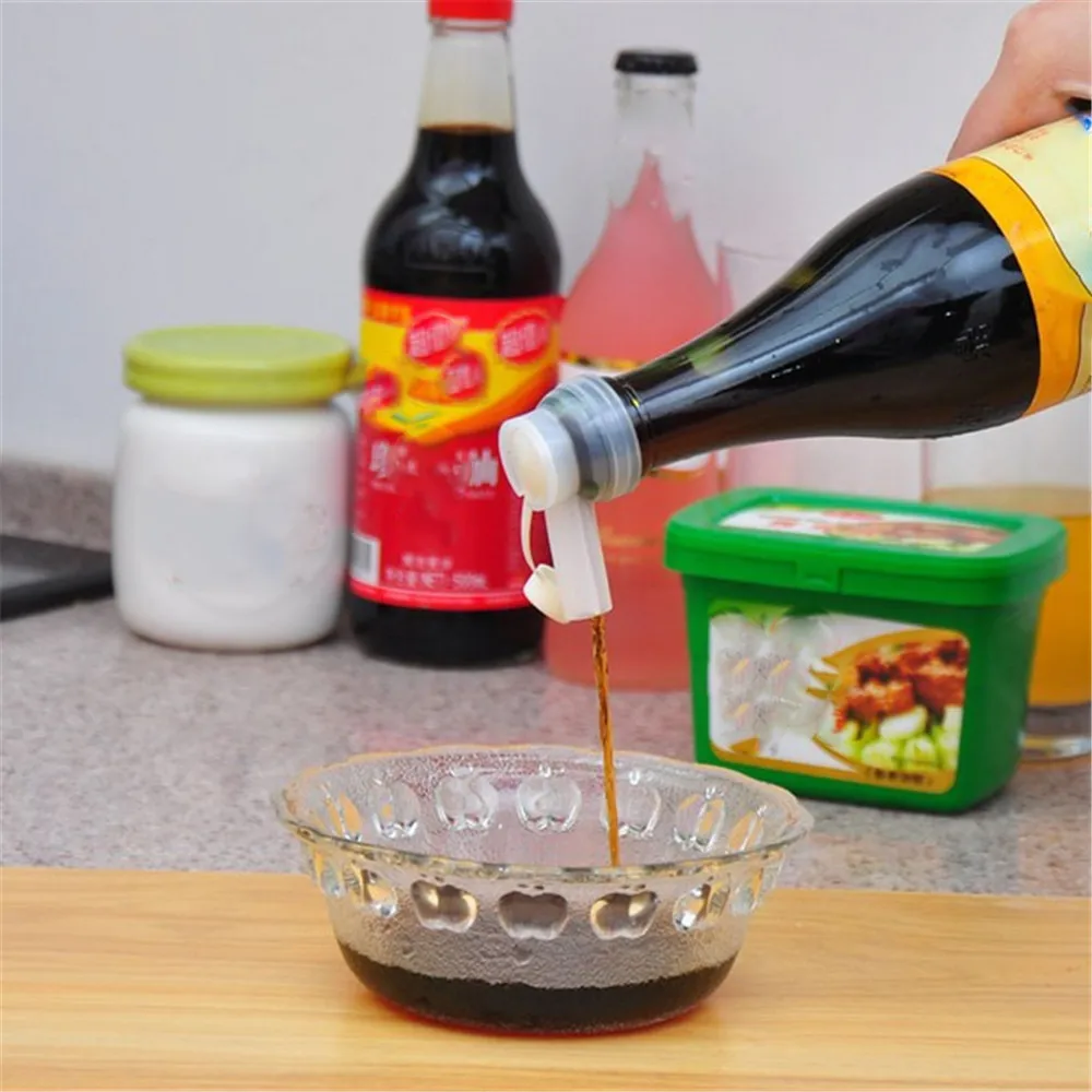 Фото Kitchen Accessories 2Pc Gadgets Two Hole Wine/Soy Sauce Bottle Stopper Tools Liquid Deflector | Дом и сад