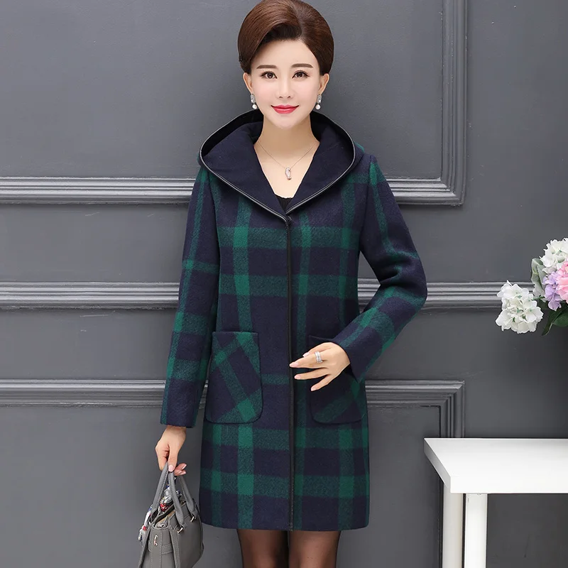 Autumn Winter New Woolen coat Long sleeve Large size coat female Hooded lattice Ladies cashmere coat middle aged clothing 5XL807
Autumn Winter New Woolen coat Long sleeve Large size coat female Hooded lattice Ladies cashmere coat middle aged clothing 5XL807
