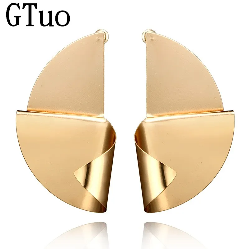 New Fashion Metal Geometric Earrings for Women Girl Birthday Gifts Modern Statement Gold Siver Stud Earings Jewelry Oorbellen
New Fashion Metal Geometric Earrings for Women Girl Birthday Gifts Modern Statement Gold Siver Stud Earings Jewelry Oorbellen