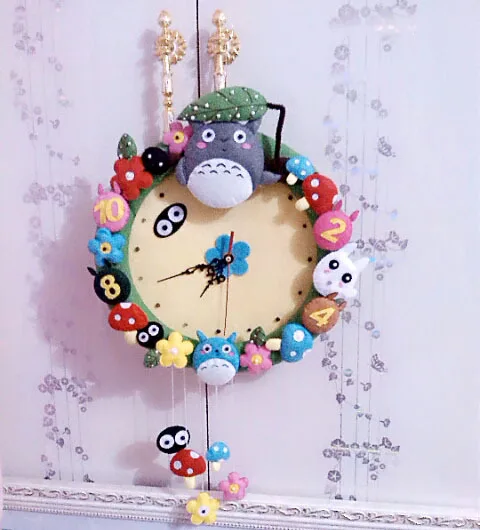 cartoont cut totoro plush puzzle handmade children's creative diy hand-sewn plush wall clock / Free cropping nursery artisanal
cartoont cut totoro plush puzzle handmade children's creative diy hand-sewn plush wall clock / Free cropping nursery artisanal