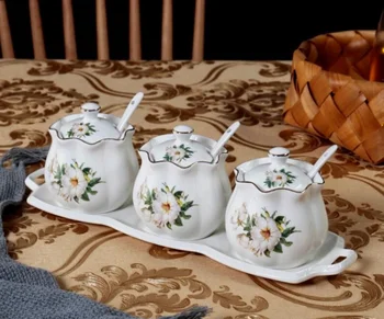 Spice Jar Creative Ceramic Seasoning Box With Spoon & Cover Pepper Spice Jars Salt Sugar Bowl 3piece/Set Kitchen Supplies LFB835
Spice Jar Creative Ceramic Seasoning Box With Spoon & Cover Pepper Spice Jars Salt Sugar Bowl 3piece/Set Kitchen Supplies LFB835